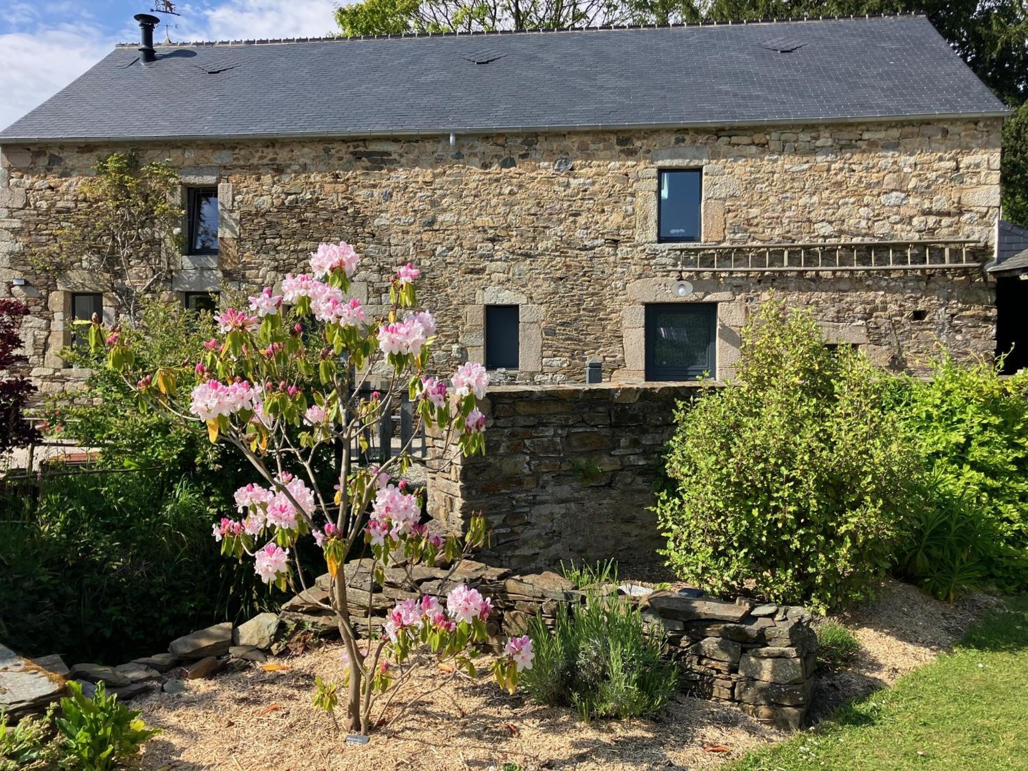 Bed and Breakfast Au Fil De L'Eau Le Vast Exterior foto