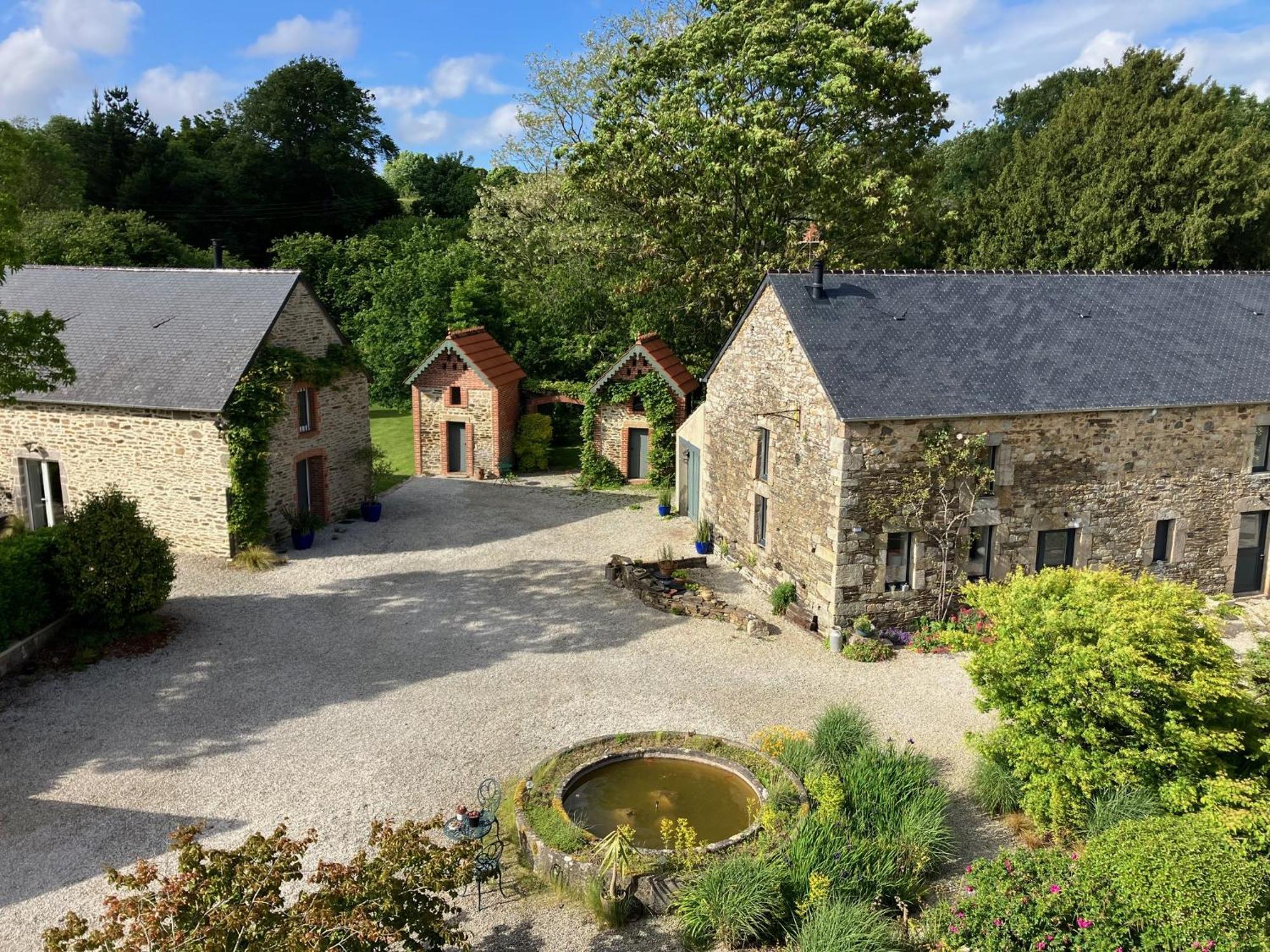 Bed and Breakfast Au Fil De L'Eau Le Vast Exterior foto